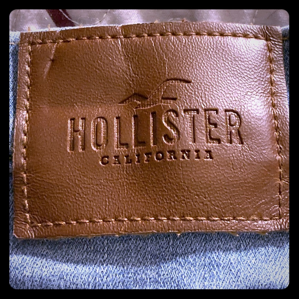 2/$30 bundle. Hollister skinny stretch jeans